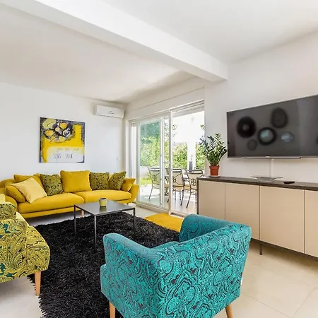 Luxury Villa With A Swimming Pool Icici, Opatija - 17958-2
