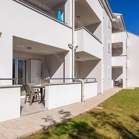 Apartments Crnekovic Tomislava 8-3