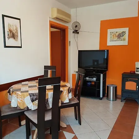 Apartments Baska-2