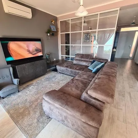 Family Apartment Nekic-3