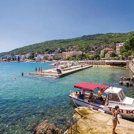 Awesome Apartment In Opatija With 3 Bedrooms And Wifi-2