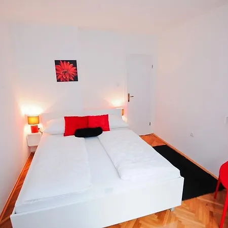 Apartment Mb-2