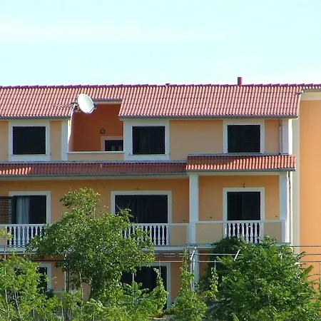 Apartments Lidija-2