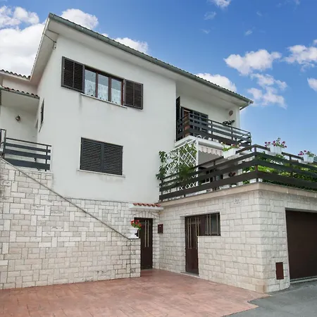 Apartment Ketty-2