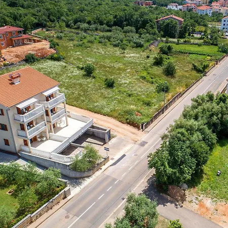 Apartments Rina-3