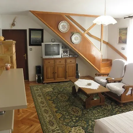 Holiday Home Vjeka-2
