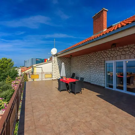 Apartments Davorka-3
