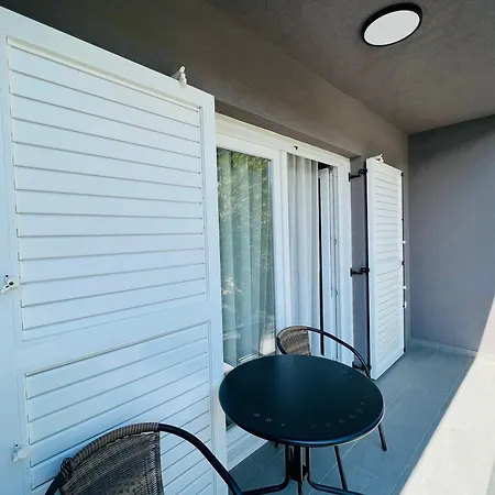 Apartmani Avis-2