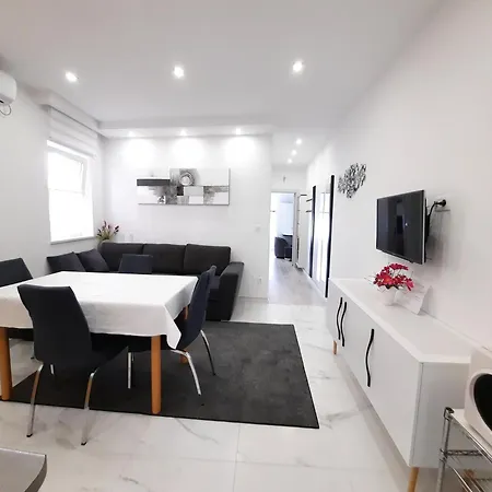 Apartments Alfa-2