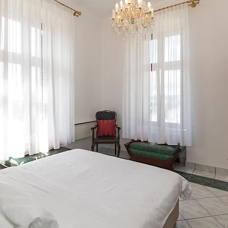 Apartments Villa Castello-3