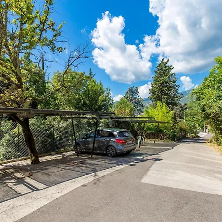 2 Bedroom Pet Friendly Apartment In Opatija-3