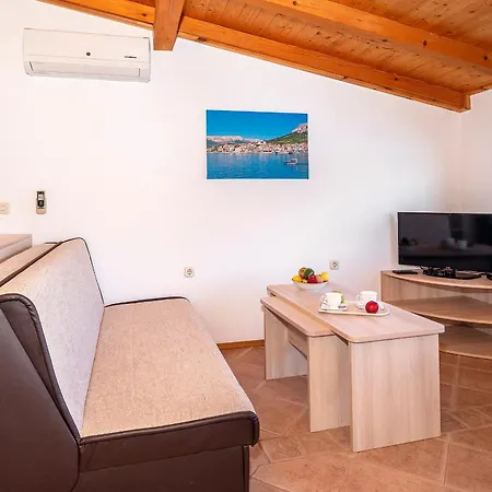 Apartments Kricin II-3