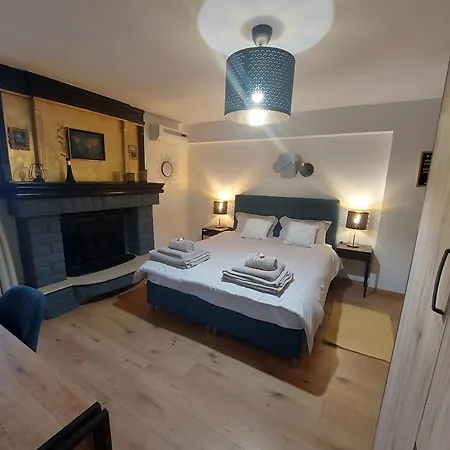 Petra Rooms And Apartments-3