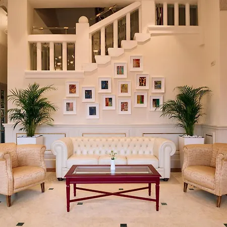 Arbiana Heritage Hotel-3