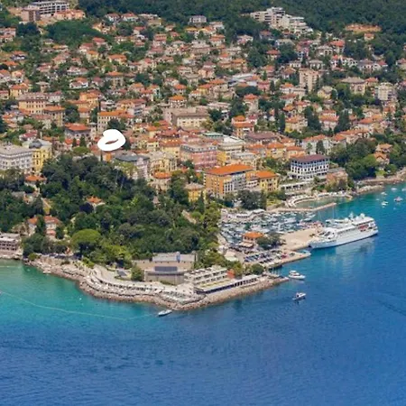 Retro Opatija Center Apartments-2