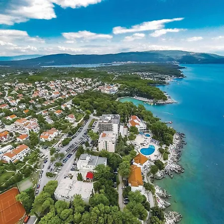 Stunning Home In Krk With House Sea View-3