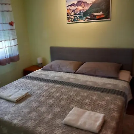 Apartman 4 - Private Parking And Sea View-3