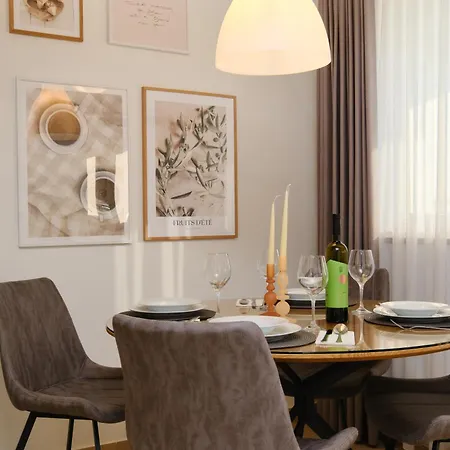 Apartments Divna-2
