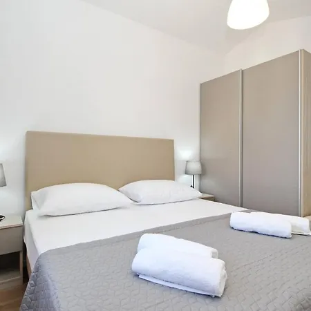 Sunshine Residence Baska-2