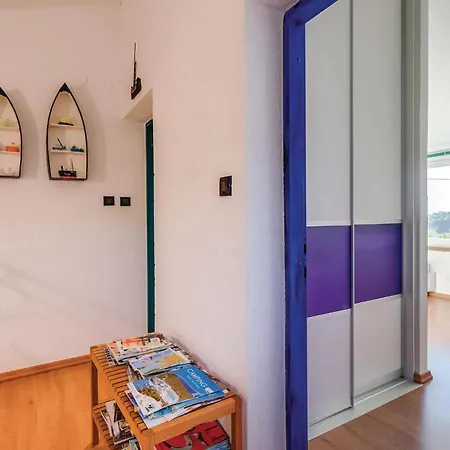 Nice Home In Mali Losinj With Sauna-3