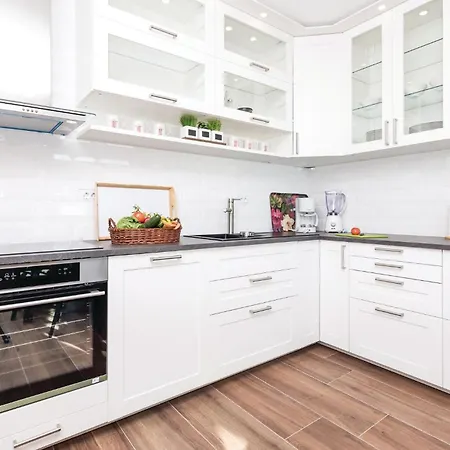 Three-Bedroom Holiday Home In Opatija-2