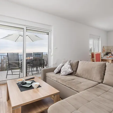 Awesome Apartment In Bregi With House Sea View-2