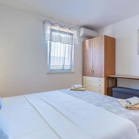 Apartment Kristian-2
