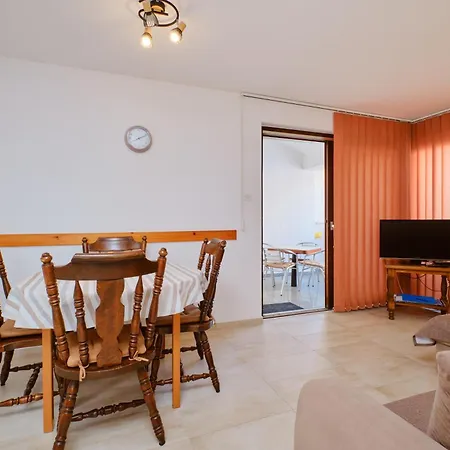 Apartments Katja-2