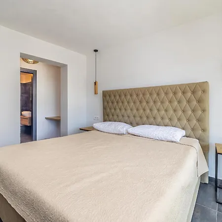 Villa PHOENIX-3