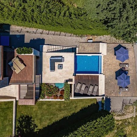 Villa Altavista - Seaview & Relax With Heated Pool, Spa & Minigolf-3