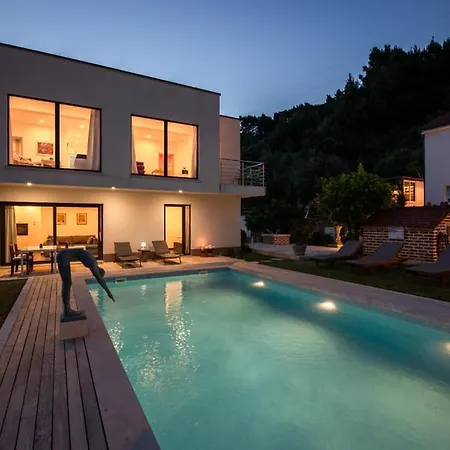 Villa Joy 4Ever-3