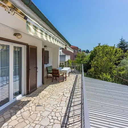 Apartment Kreso-2