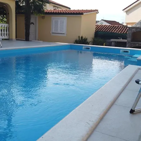 Apartments Serbecic-2