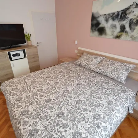 Apartment Tony 55M2-3