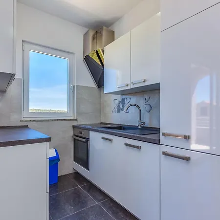Apartments Host-3