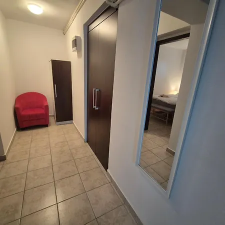 Apartments Makin By El-Pi Tours-2