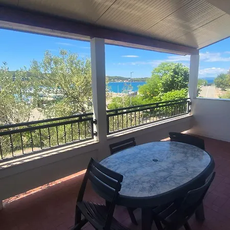 Apartments Bojana Rab-2