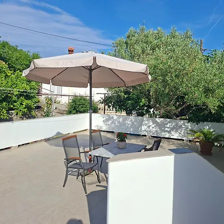 Apartmani Zdenka-2