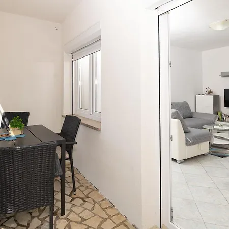 Apartments Baretic-3