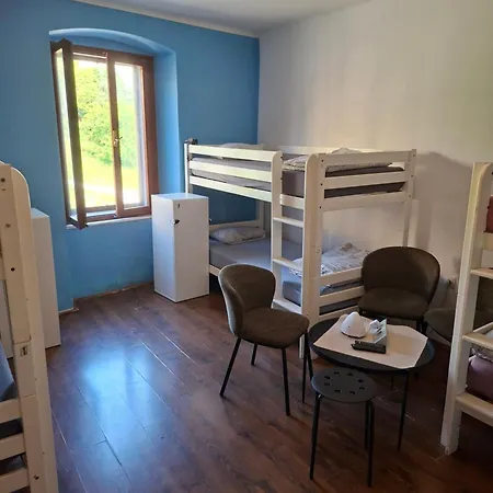 Hostel Kvarner-Rooms With Private Bathrooms& Dorms-2