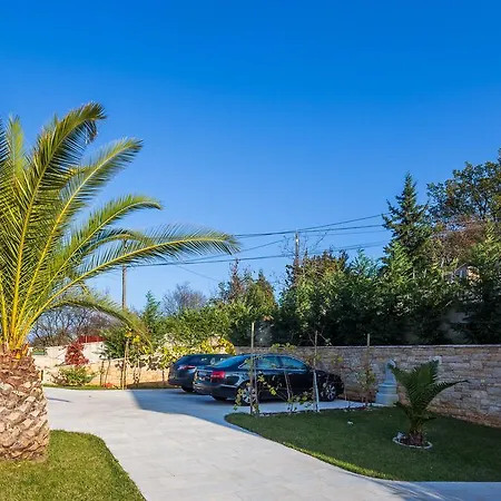 Villa Stonegate Estate - Bonus, Dvije Vile Jedna Cijena!-3