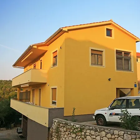 Apartment Julijana-2