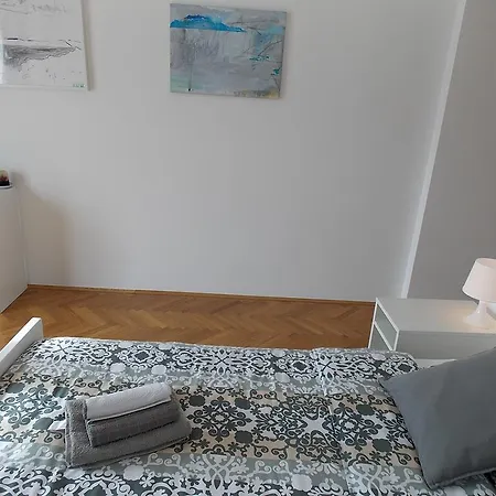 Apartment Ellalinda-2