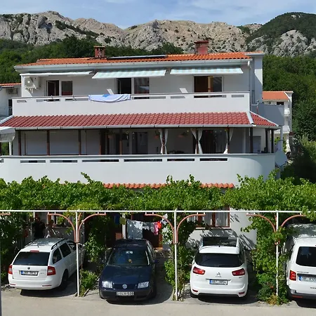 Apartments Sersic Baska I-2