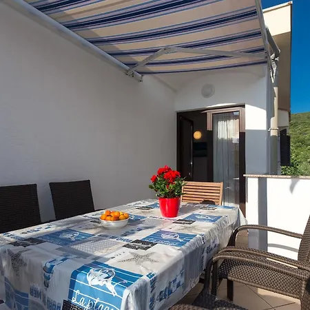 Guesthouse Nihada-2