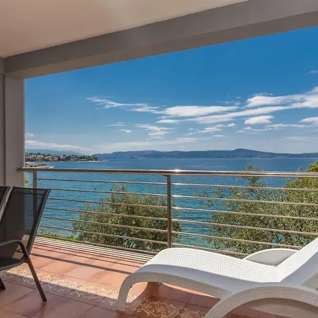 Apartment Adria-2