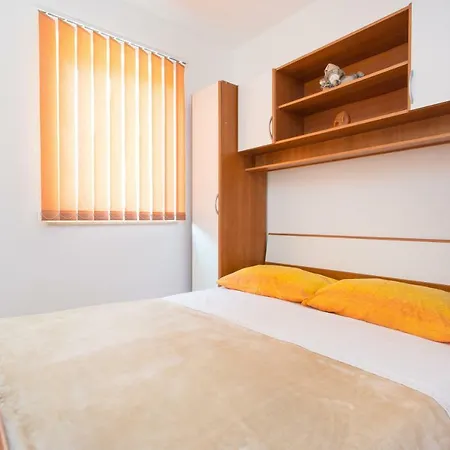Adria Punat Apartments-2
