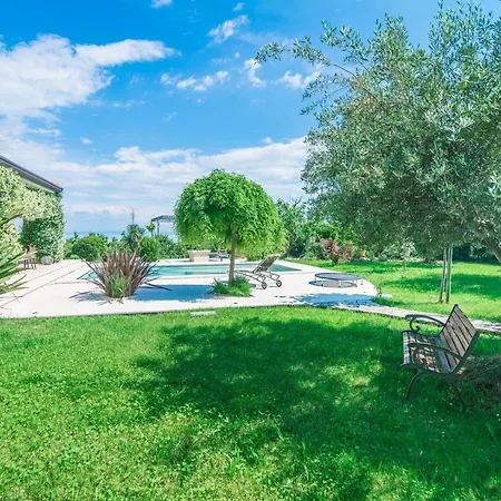 Studio Apartment in Villa Arta-3