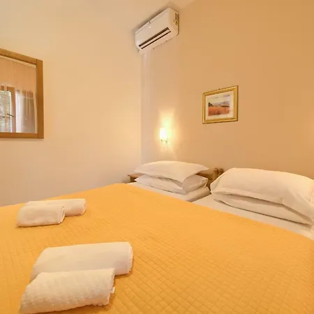 Apartments Loncar-2