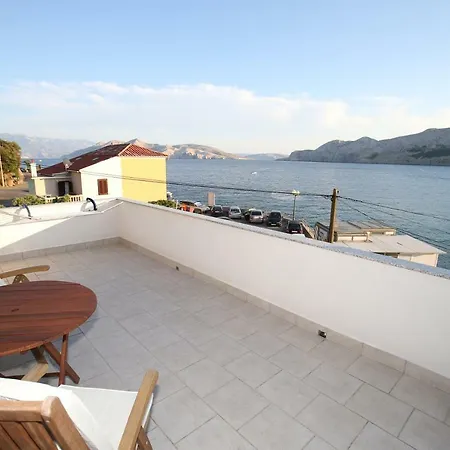 Rooms With The Sea View-2